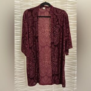 Urbanology Burgundy Flocked Kimono Medium